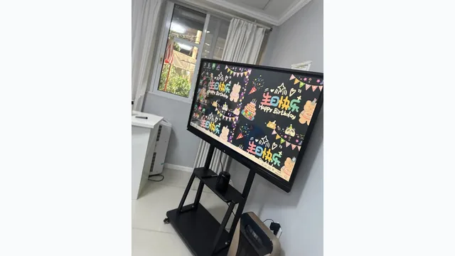 Education content display